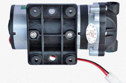 24VDC type à faible bruit amorçage d'individu de diaphragme de la pompe de gavage de pression d'eau 50G